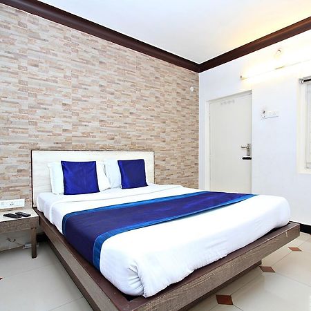 Hotel Pratham International Ooty Ngoại thất bức ảnh